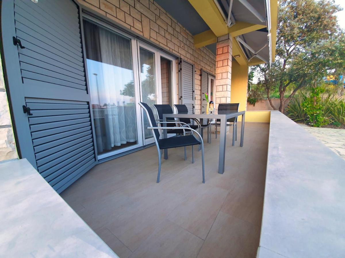 Tj Apartment 1 Zadar Ngoại thất bức ảnh