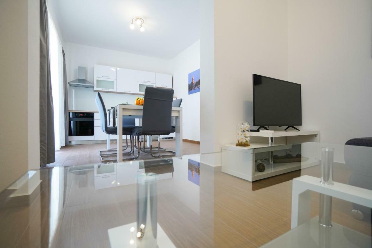 Tj Apartment 1 Zadar Ngoại thất bức ảnh